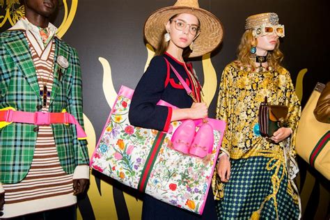 gucci arles promenade des alyscamps bag 2019|The Gucci Cruise 2019 Show Featured a Ghostly Clash of the .